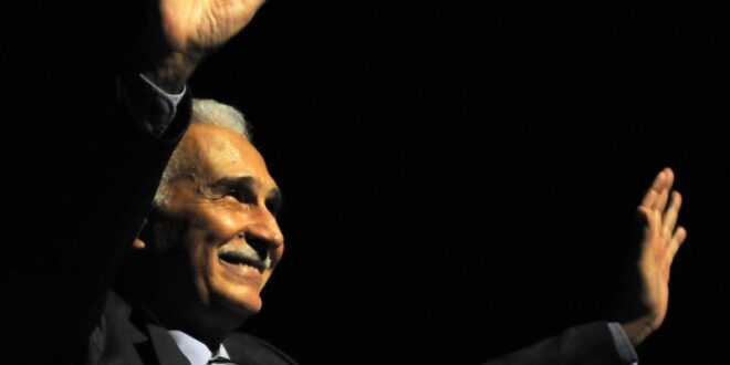 وداع عبدالرحمن أبوزهرة.. جنازة بعد صلاة الظهر في الشيخ زايد وتنعي رسمي من السيسي ووزيرة الثقافة