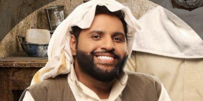 ناصر البلوشي يكشف مخاوفه قبل دوره النسائي في مسرحية «الدكان» ويؤكد أولوية عمله مع محمد الحملي